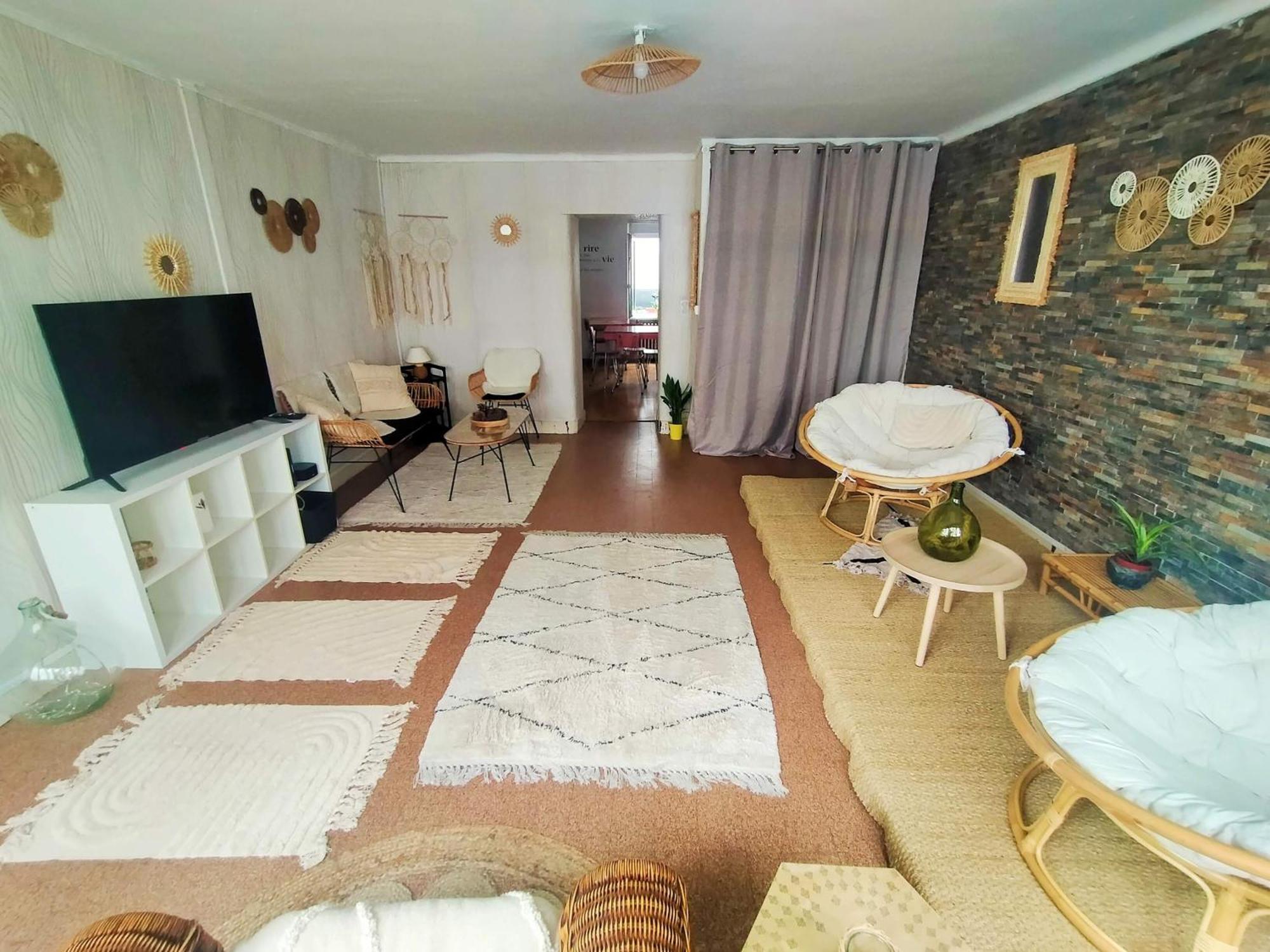 Au Bonheur Des Voyageurs Apartment กงการ์โน ภายนอก รูปภาพ