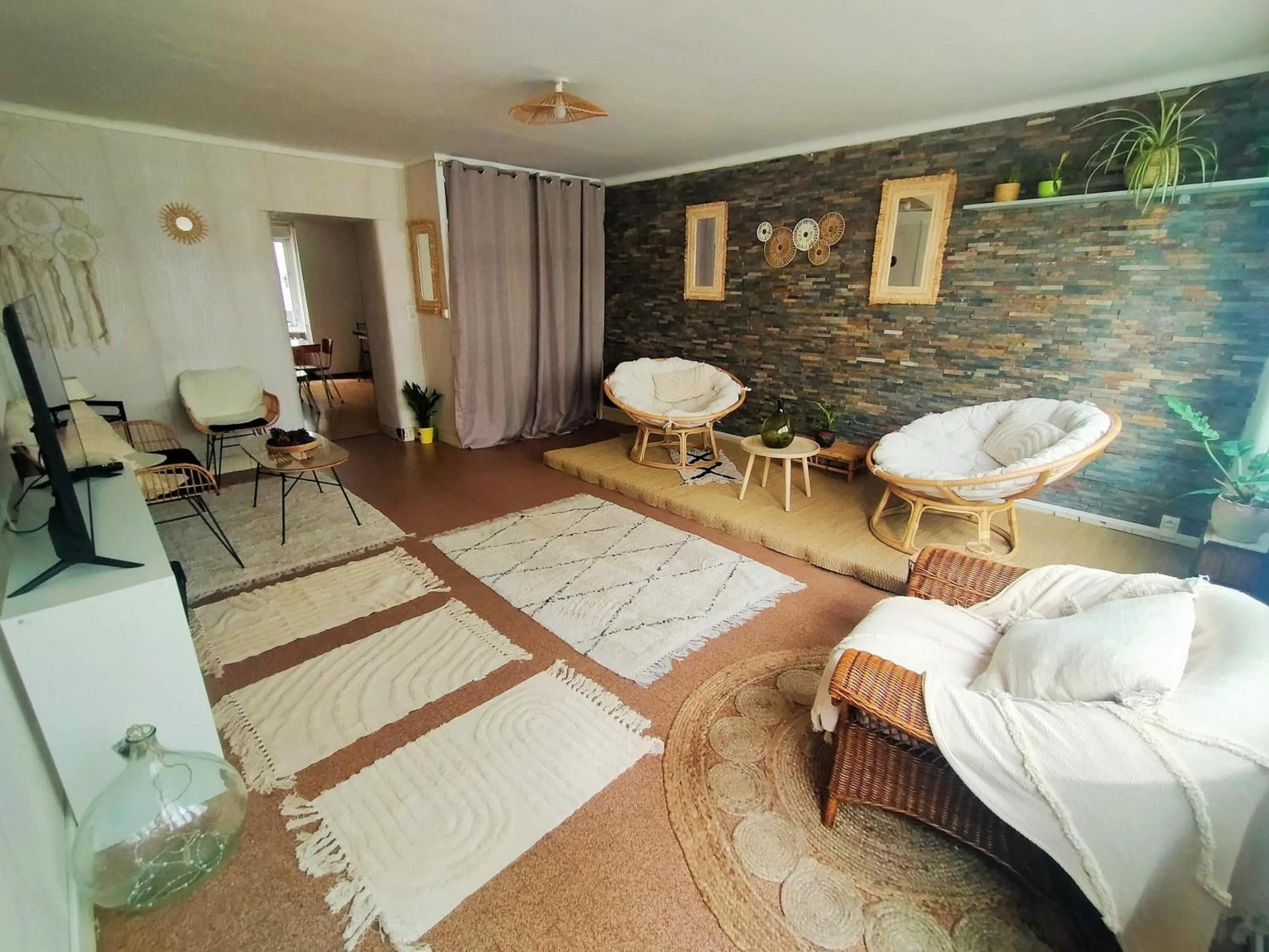 Au Bonheur Des Voyageurs Apartment กงการ์โน ภายนอก รูปภาพ